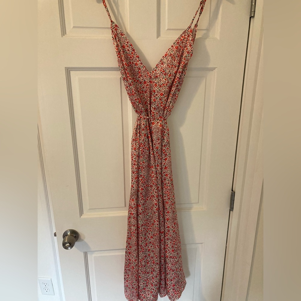 Resa size small NWT belted silky dress